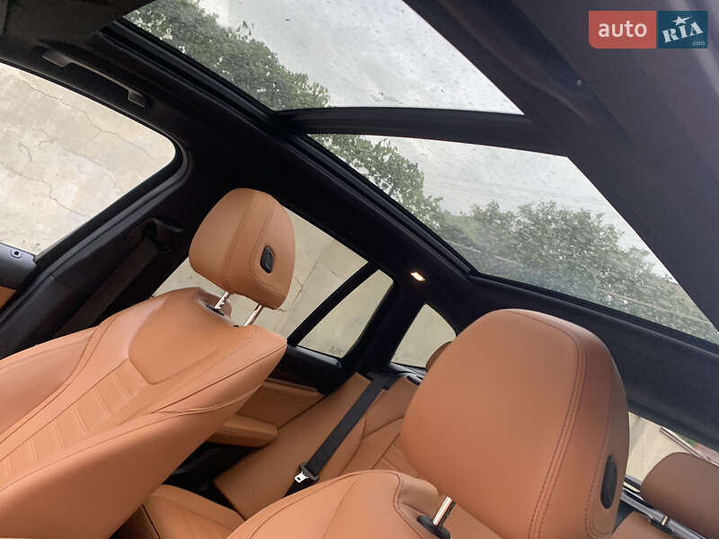 Внедорожник / Кроссовер BMW X3 2021 в Одессе