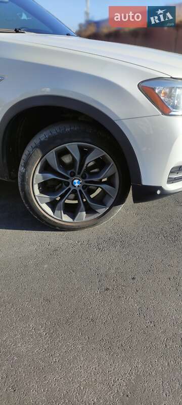 Внедорожник / Кроссовер BMW X3 2014 в Умани