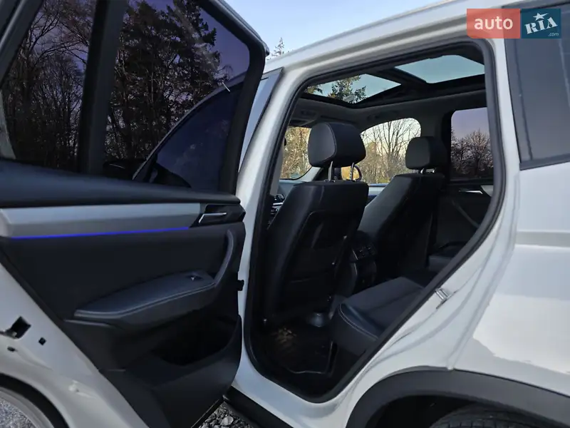 BMW X3 2015 VIN WBAWY710400N41513 фото оголошення 17 з 61