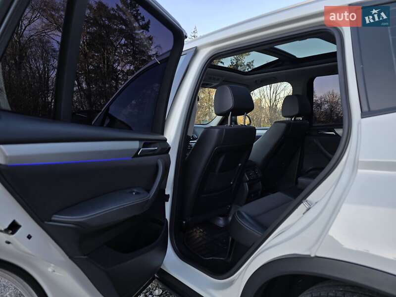 Внедорожник / Кроссовер BMW X3 2015 в Запорожье