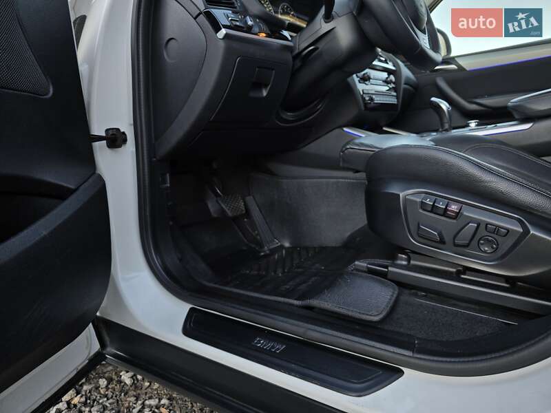 Внедорожник / Кроссовер BMW X3 2015 в Запорожье