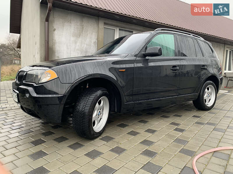 Внедорожник / Кроссовер BMW X3 2005 в Калуше