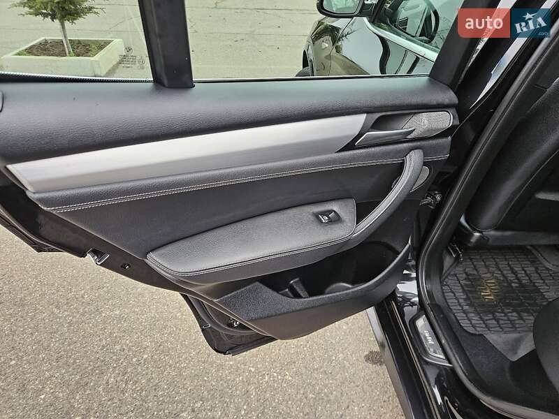 Внедорожник / Кроссовер BMW X3 2014 в Одессе