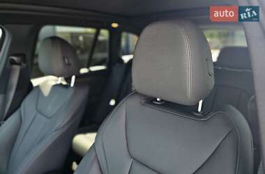 Внедорожник / Кроссовер BMW X3 2019 в 