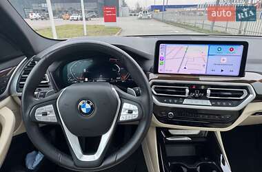 Позашляховик / Кросовер BMW X3 2021 в 