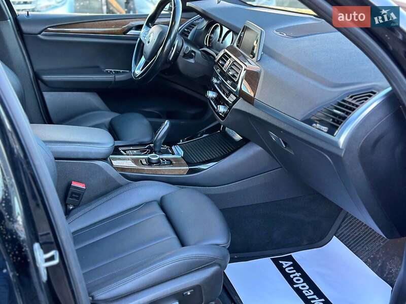 Внедорожник / Кроссовер BMW X3 2018 в Виннице