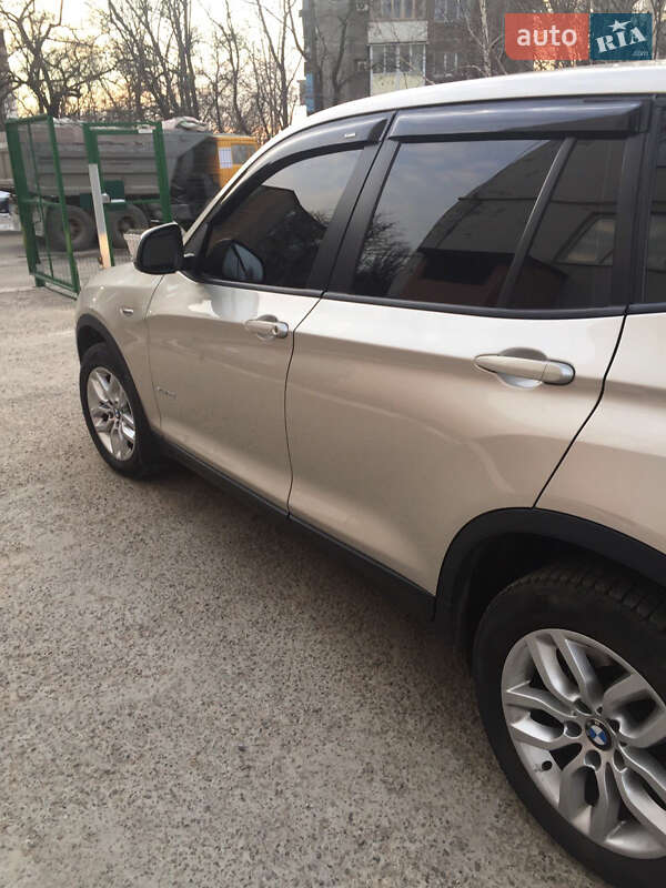 Внедорожник / Кроссовер BMW X3 2017 в Кременчуге