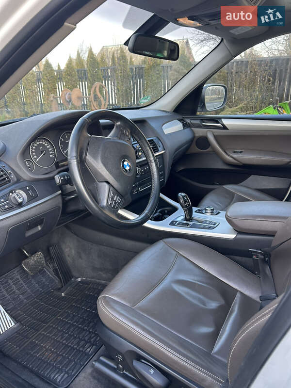 Внедорожник / Кроссовер BMW X3 2013 в Шепетовке