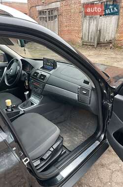 Позашляховик / Кросовер BMW X3 2009 в 