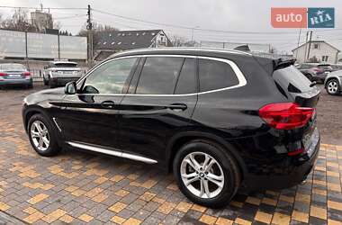 Внедорожник / Кроссовер BMW X3 2019 в 