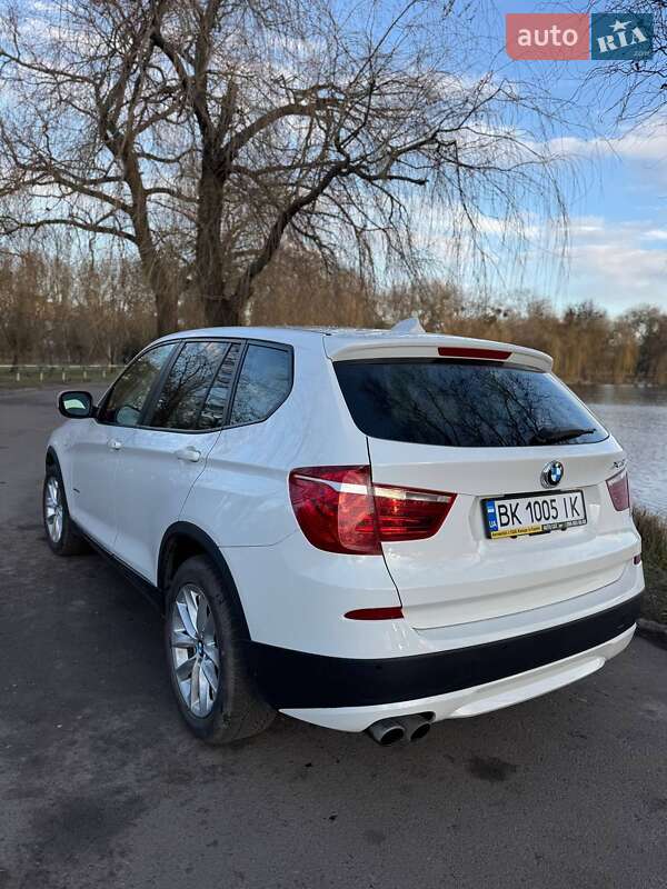 Внедорожник / Кроссовер BMW X3 2013 в Ровно
