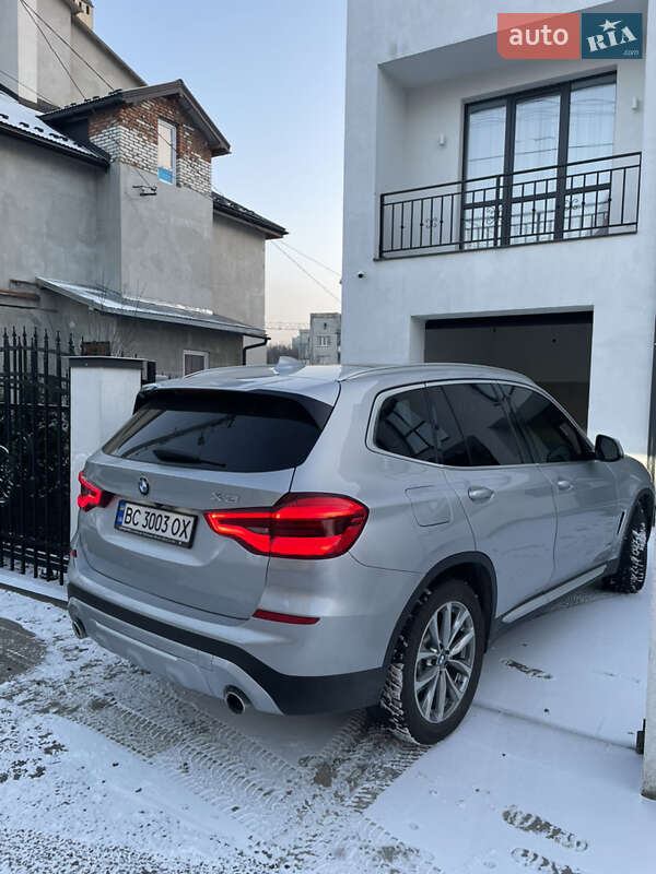 Внедорожник / Кроссовер BMW X3 2018 в Львове