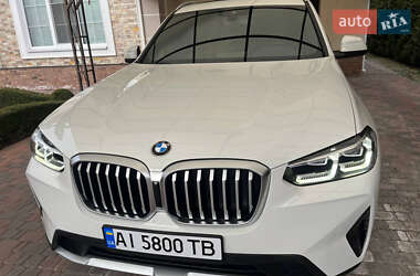 Позашляховик / Кросовер BMW X3 2023 в 