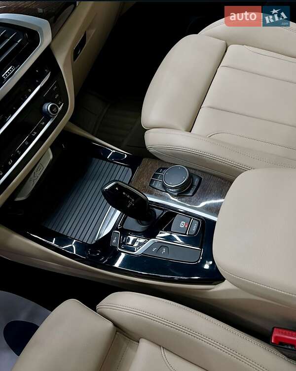 Внедорожник / Кроссовер BMW X3 2018 в Золочеве фото 15 Внедорожник / Кроссовер BMW X3 2018 в Золочеве