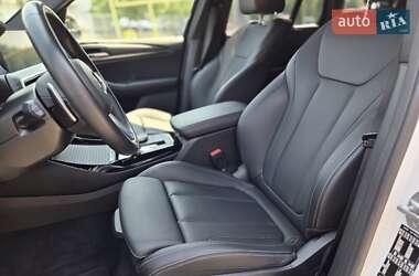 Внедорожник / Кроссовер BMW X3 2022 в 
