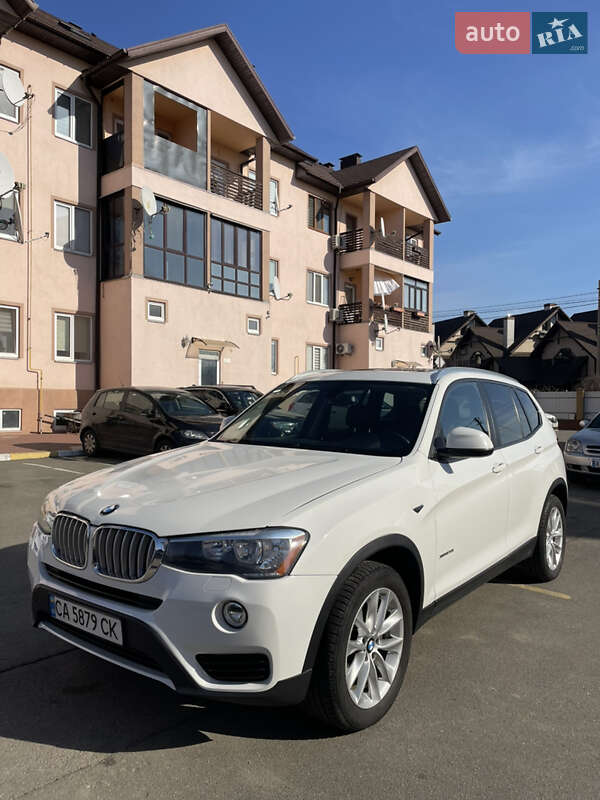 Внедорожник / Кроссовер BMW X3 2017 в 