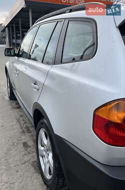 Внедорожник / Кроссовер BMW X3 2005 в 