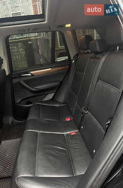 Внедорожник / Кроссовер BMW X3 2010 в 