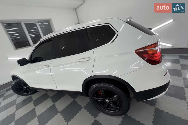 Внедорожник / Кроссовер BMW X3 2011 в Дрогобыче