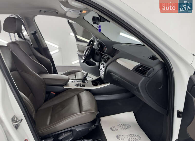 Внедорожник / Кроссовер BMW X3 2011 в Дрогобыче