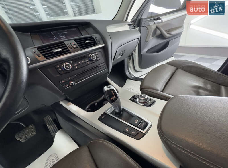 Внедорожник / Кроссовер BMW X3 2011 в Дрогобыче