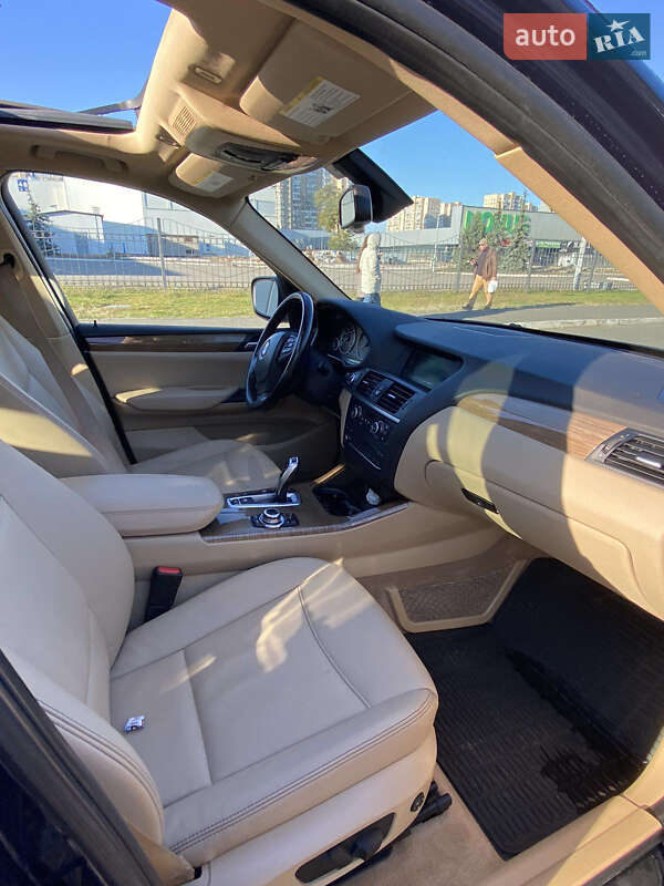 Внедорожник / Кроссовер BMW X3 2012 в Киеве
