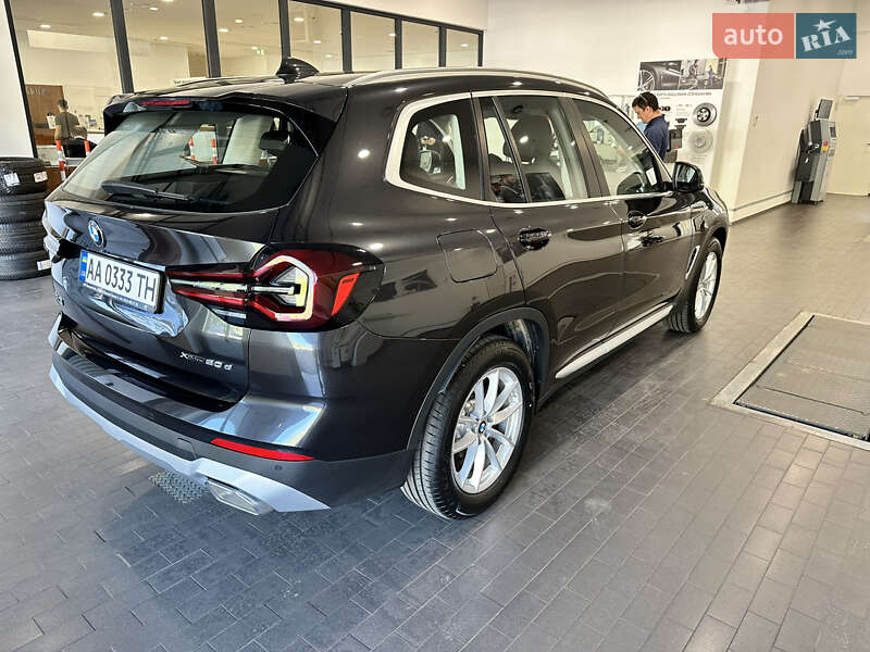 Внедорожник / Кроссовер BMW X3 2022 в Киеве