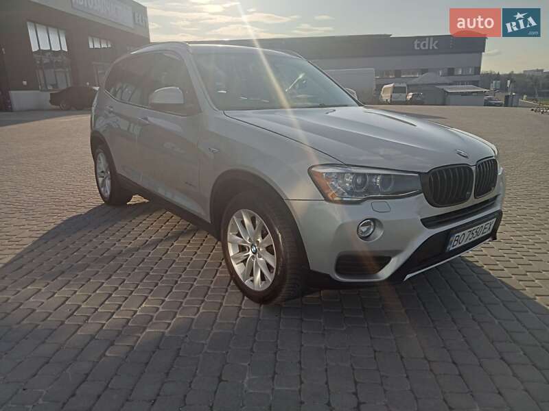 Позашляховик / Кросовер BMW X3 2017 в 