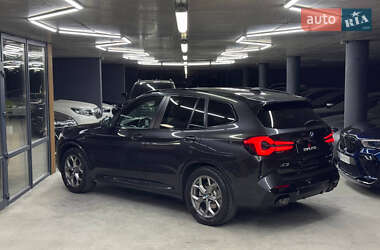 Позашляховик / Кросовер BMW X3 2022 в 