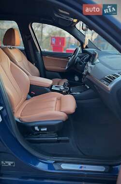Внедорожник / Кроссовер BMW X3 2022 в 