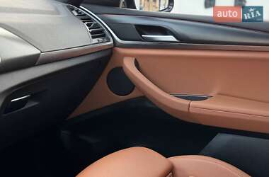 Внедорожник / Кроссовер BMW X3 2022 в 