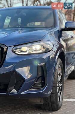 Внедорожник / Кроссовер BMW X3 2022 в 