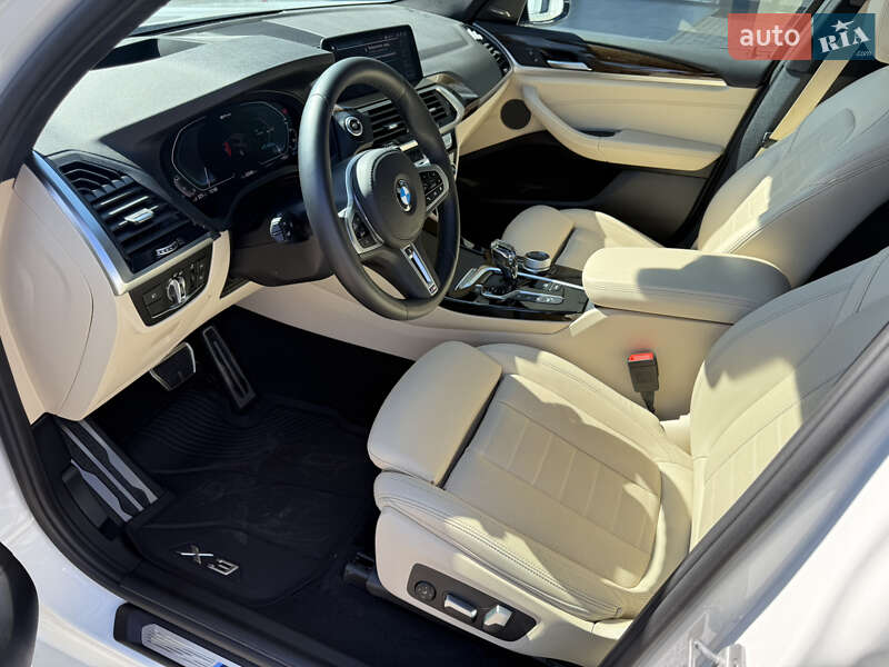 Внедорожник / Кроссовер BMW X3 2020 в Киеве