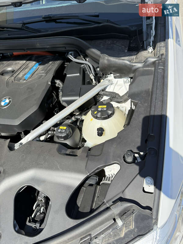 Внедорожник / Кроссовер BMW X3 2020 в Киеве