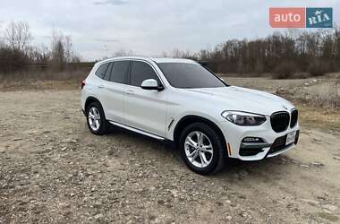 Позашляховик / Кросовер BMW X3 2018 в 