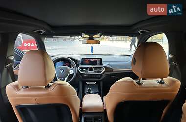 Позашляховик / Кросовер BMW X3 2023 в 