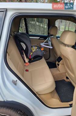 Внедорожник / Кроссовер BMW X3 2012 в 