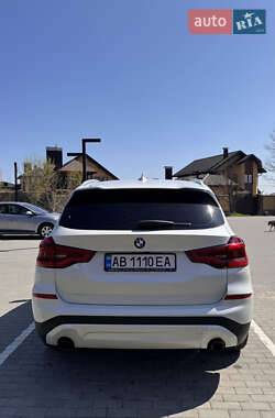 Внедорожник / Кроссовер BMW X3 2018 в 