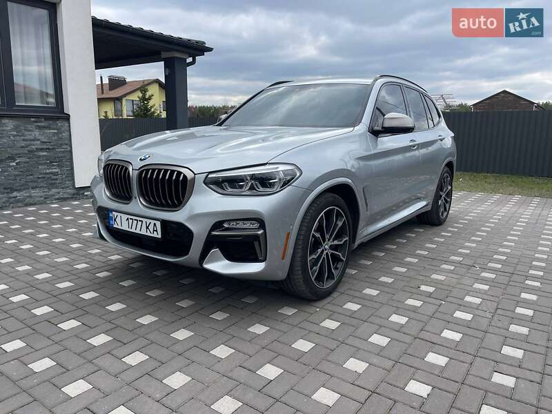 Внедорожник / Кроссовер BMW X3 2018 в 