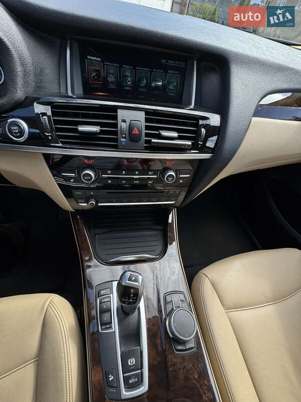 Внедорожник / Кроссовер BMW X3 2017 в Золочеве