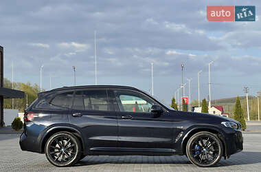 Позашляховик / Кросовер BMW X3 2021 в 