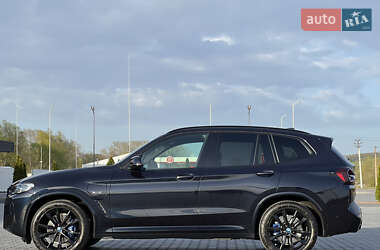 Позашляховик / Кросовер BMW X3 2021 в 