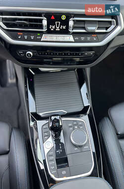 Позашляховик / Кросовер BMW X3 2021 в 