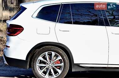 Внедорожник / Кроссовер BMW X3 2019 в 