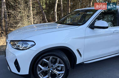 Позашляховик / Кросовер BMW X3 2022 в 