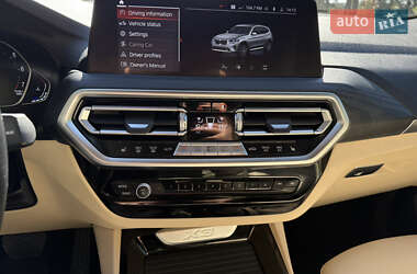 Позашляховик / Кросовер BMW X3 2022 в 