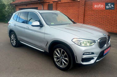 Внедорожник / Кроссовер BMW X3 2018 в 