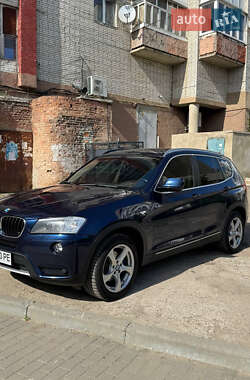 Позашляховик / Кросовер BMW X3 2011 в 