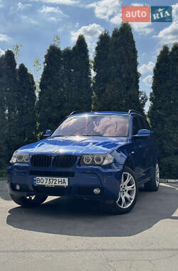 Позашляховик / Кросовер BMW X3 2010 в 