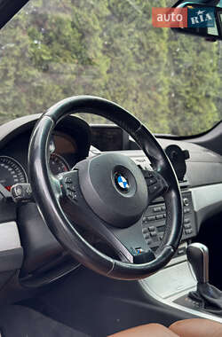 Позашляховик / Кросовер BMW X3 2010 в 
